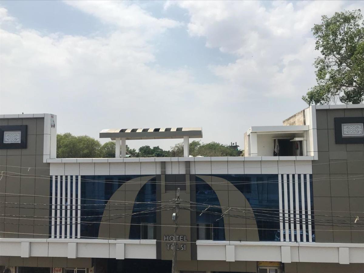 Hotel Tulsi Bānda Εξωτερικό φωτογραφία